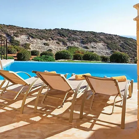 Theseus Village Tg02 Kouklia