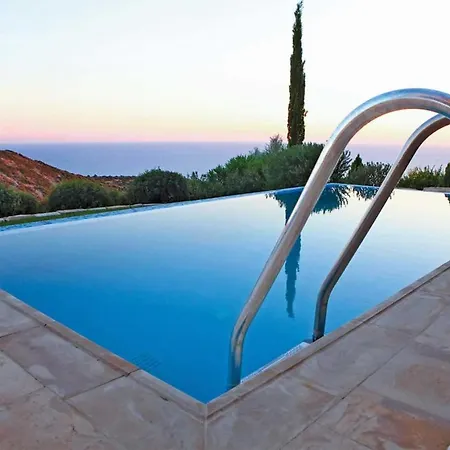 Theseus Village Tg02 Kouklia