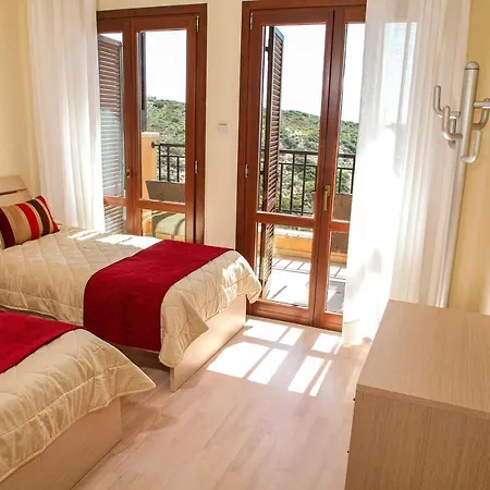 Βίλα Theseus Village Tg02 Κούκλια